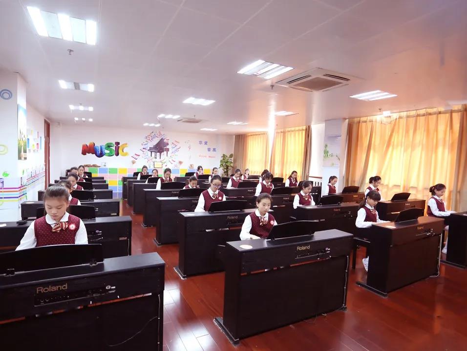 C:\Users\Administrator\Desktop\微信图片_20200617132028.jpg